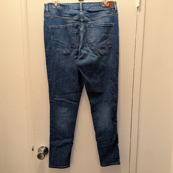Express High Rise Jeans - Picture 2 of 3